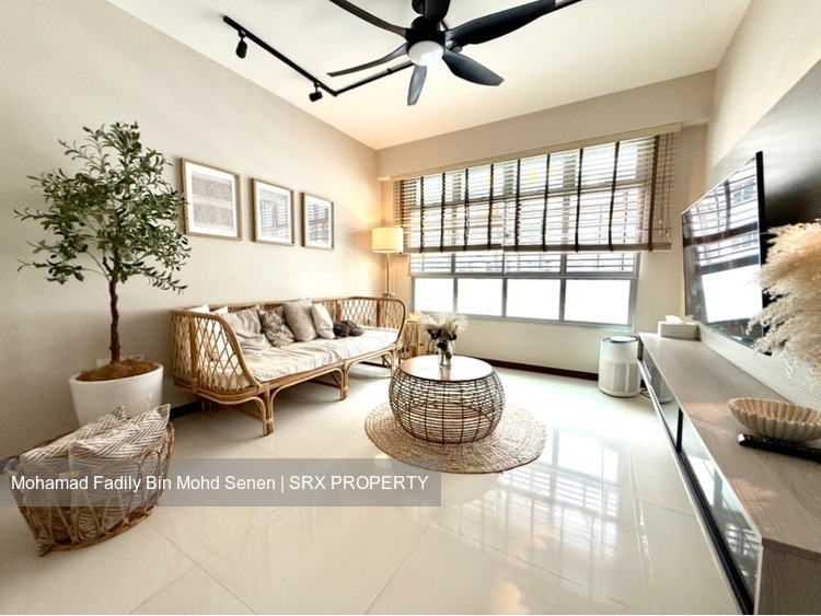 Blk 449A West Valley @ Bukit Batok (Bukit Batok), HDB 4 Rooms #550168651